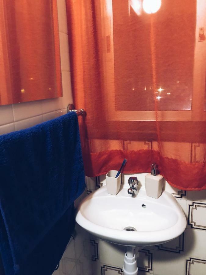 Studio In Heart Of ليماسول المظهر الخارجي الصورة