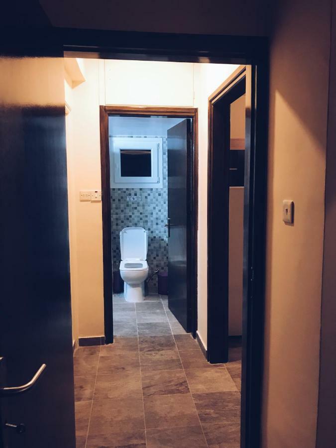 Studio In Heart Of ليماسول المظهر الخارجي الصورة